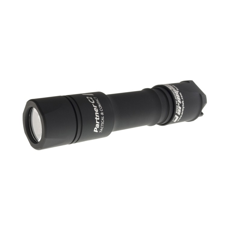 Фонарь Armytek Partner C2 v3 XP-L теплый. Фото №2