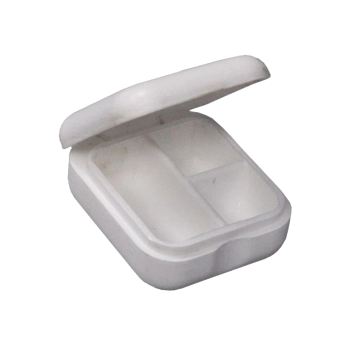 Мотыльница ЭКСТРА 38 прямоугольная большая 3-х секционная 7х6х3см. Фото №1