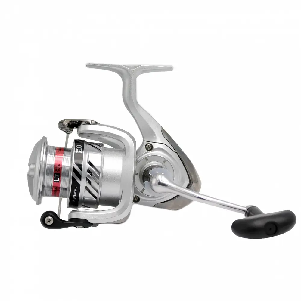 Катушка безынерционная DAIWA 20 CROSSFIRE LT 4000-C. Фото №1 Катушка безынерционная DAIWA 20 CROSSFIRE LT 4000-C. Фото №1