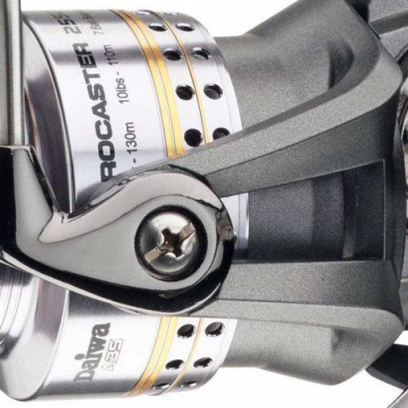 Катушка безынерционная Daiwa "Procaster" 1550 X. задн. фрикцион, 7+1 подж. (00110501) . Фото №2 Катушка безынерционная Daiwa "Procaster" 1550 X. задн. фрикцион, 7+1 подж. (00110501) . Фото №2