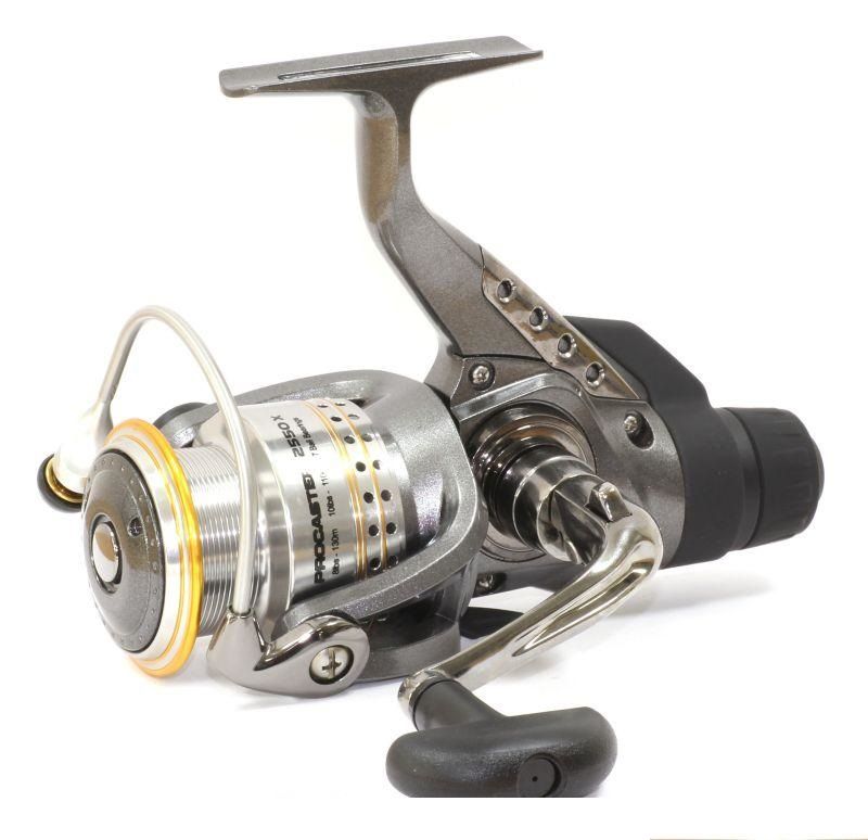 Катушка Daiwa Procaster 2550X. Фото №2