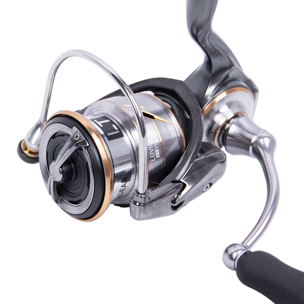 Катушка безынерционная DAIWA 20 Luvias LT2500. Фото №2