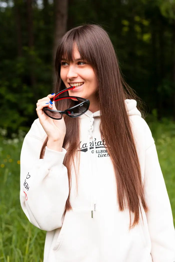 Назначение цветных линз в солнцезащитных очках