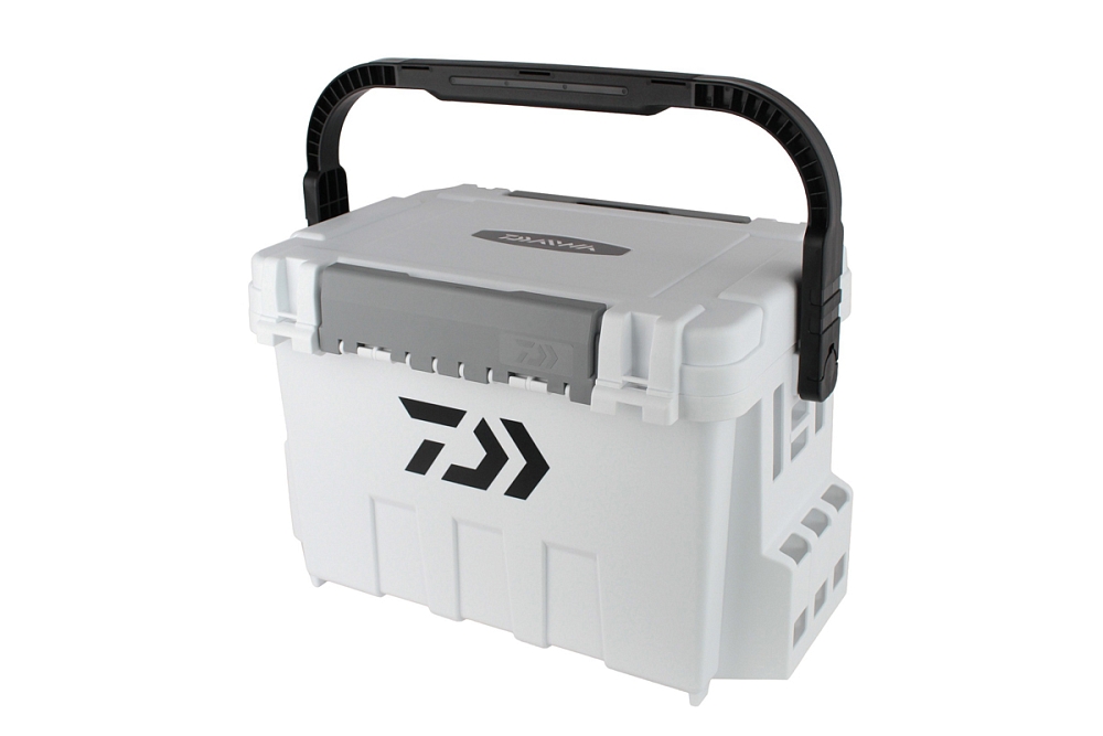 Ящик для снастей Daiwa TB7000 WHITE. Фото №2 Ящик для снастей Daiwa TB7000 WHITE. Фото №2