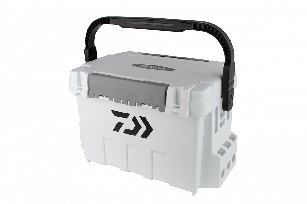 Ящик для снастей Daiwa TB7000 WHITE. Фото №1 Ящик для снастей Daiwa TB7000 WHITE. Фото №1