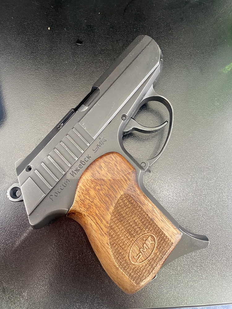 Александр Исаев