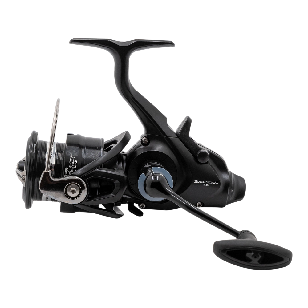 Катушка безынерционная DAIWA 19 BLACK WIDOW BR LT 3000. Фото №2