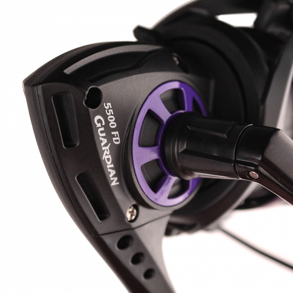 Катушка безынерционная фидерная Black Side Guardian Feeder 5500FD (7+1 подшипник). Фото №4